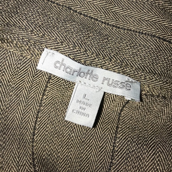 Greenish skirt - Picture 4 of 4